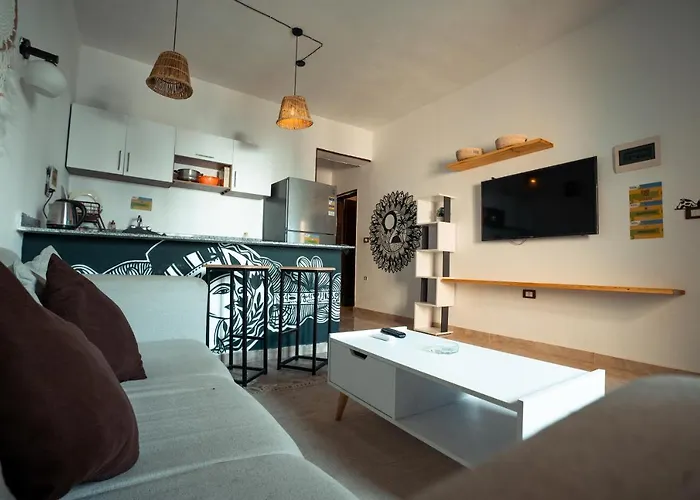 Hostel Rafiki - *